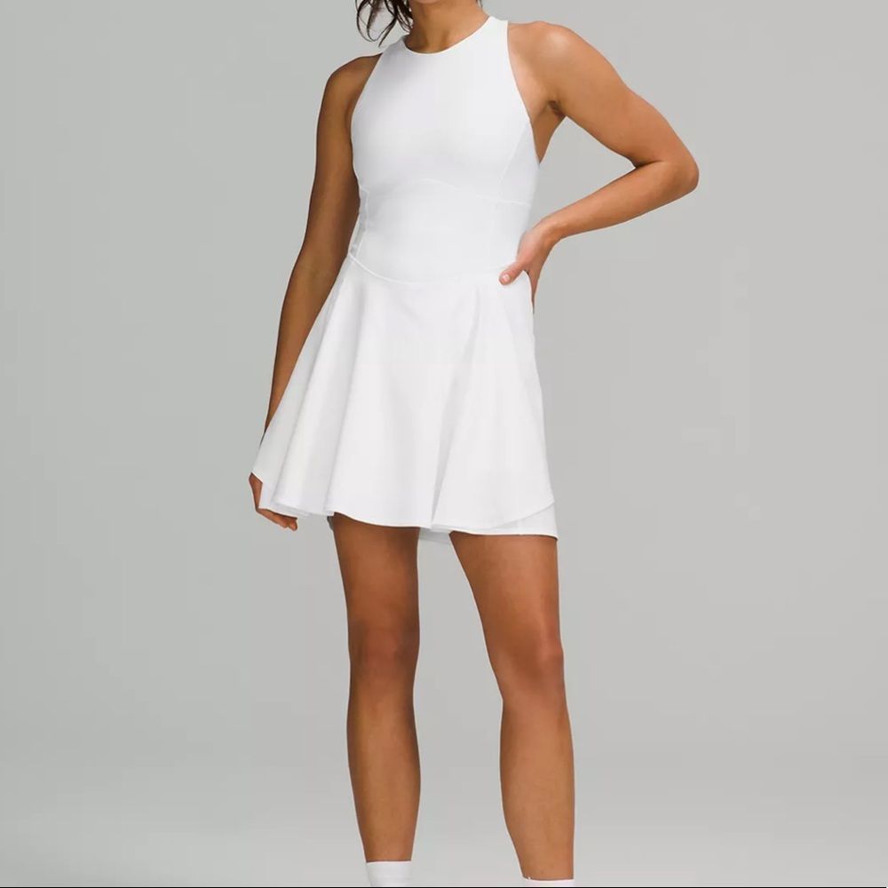 NWT LULULEMON Court Crush dress